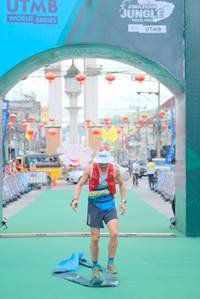 BIB: 
                            <button type="button" onclick="openModal(21761912)" class="btn btn-primary btn-sm float-right btn-popup" data-toggle="modal" data-target=".modal-high-quality">
                        <i class="fas fa-shopping-cart"></i> Add to Cart
                    </button>
                                            <button type="button" onclick="isThisMe(21761912, true)" class="btn btn-success btn-sm float-right btn-popup btn-isme hidden" data-toggle="tooltip" data-placement="bottom" title="นี่คือรูปของคุณใช่ไหม คลิกที่นี่เพื่อเอาเข้าอัลบั้ม">
                        <i class="fas fa-plus"></i> Add to album
                    </button>
                    <button type="button" onclick="isThisMe(21761912, false)" class="btn btn-warning btn-sm float-right btn-popup btn-isnotme hidden">
                        <i class="fas fa-ban"></i> Remove from album
                    </button>